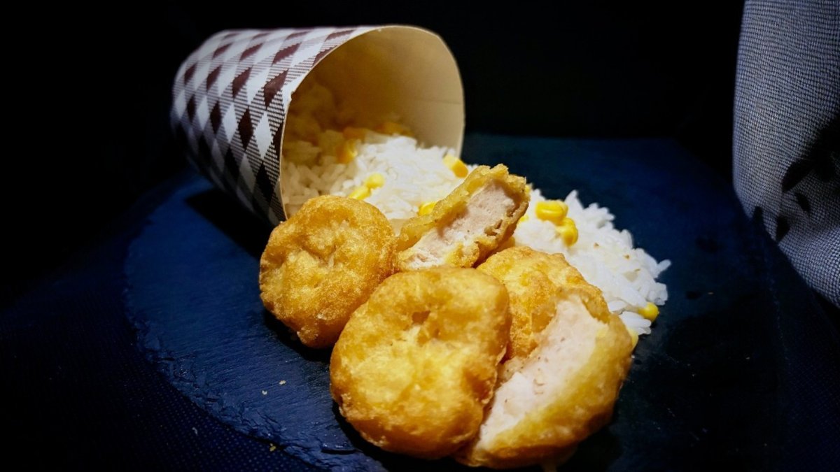 Nuggets box kukoricás rizzsel