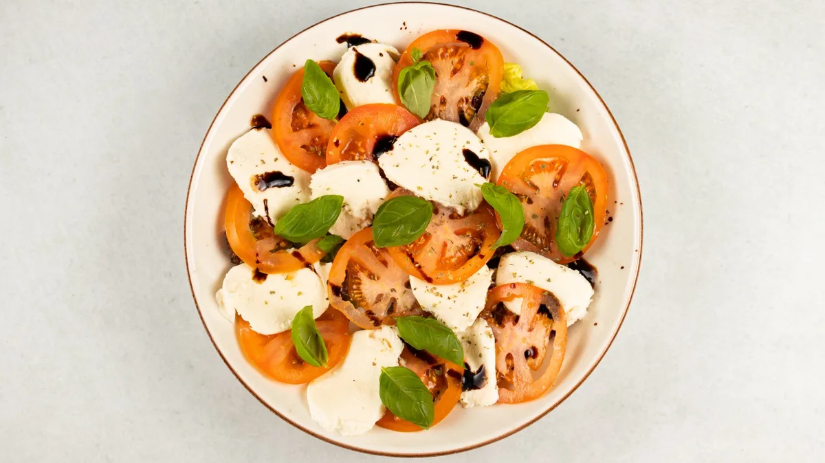 Mozzarella Salat