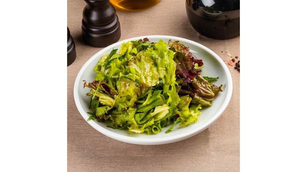 Green Salad With Vinaigrette