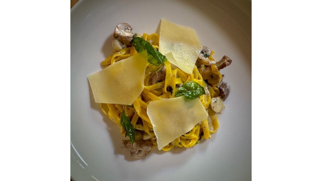 Tagliatelle Al  Tartufo