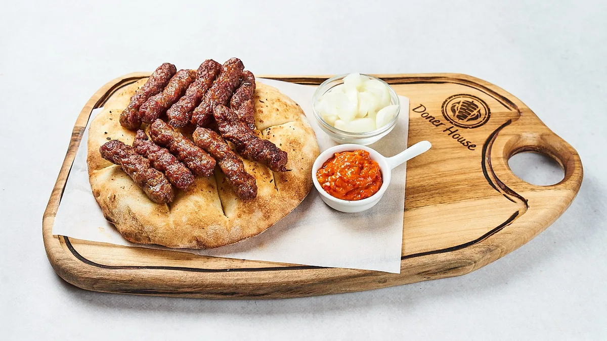 Juneći ćevapi