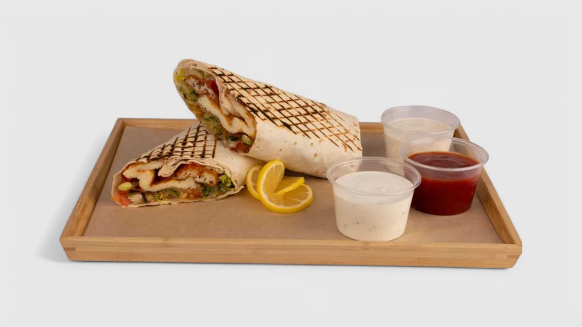 Dürüm s veganským fritovaným Halloumi sýrem