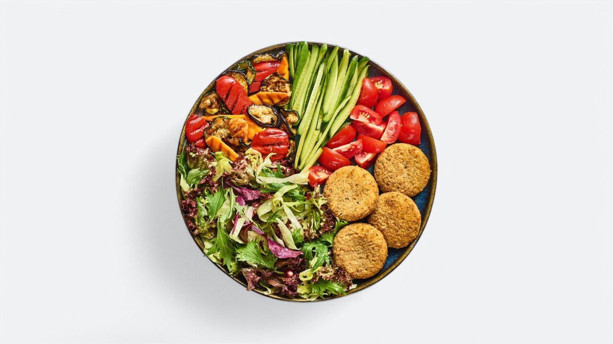 Veganský bowl s falafelem
