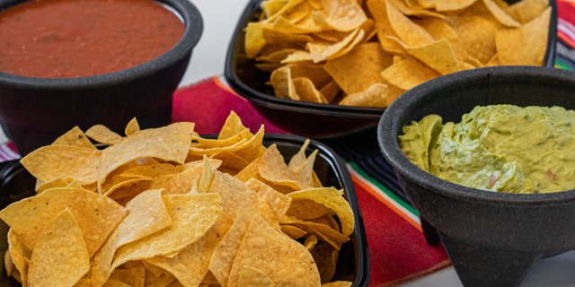 Chips and Dip (32oz)