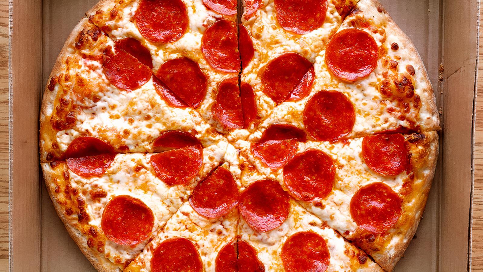 Medium Pepperoni Pizza