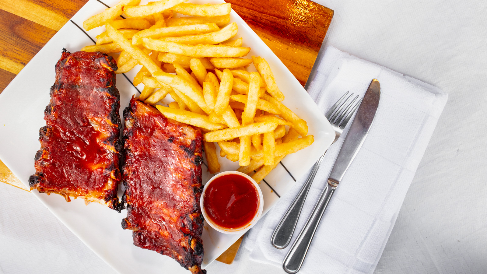Half Rack (8 Oz.) with French Fries and Drink (591 ML)