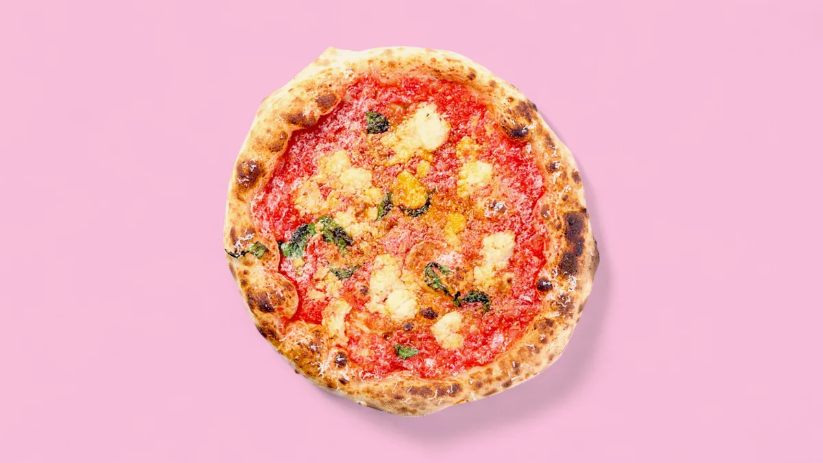 2. Pizza Cheezy