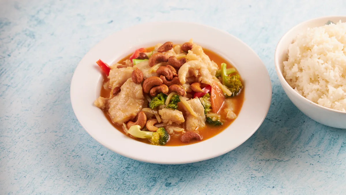 11. Kung Po kanaa