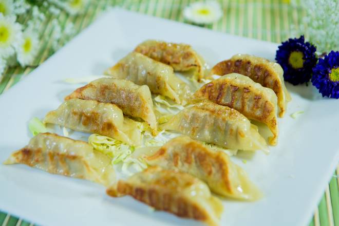 Pot Stickers (10) | 鍋貼