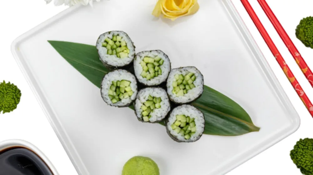 Maki okurka 8pc
