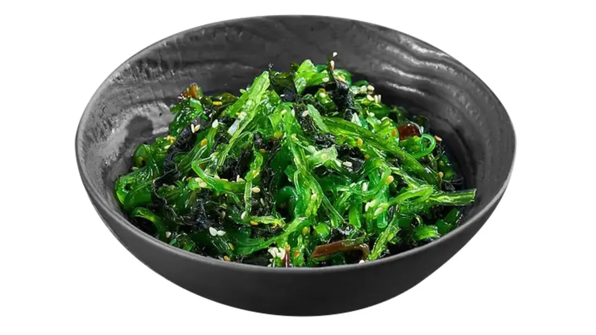 Wakame salát