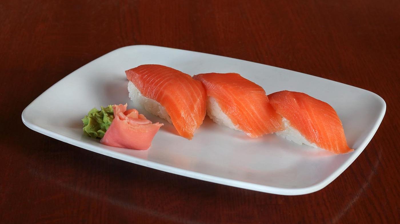 Salmon Nigiri