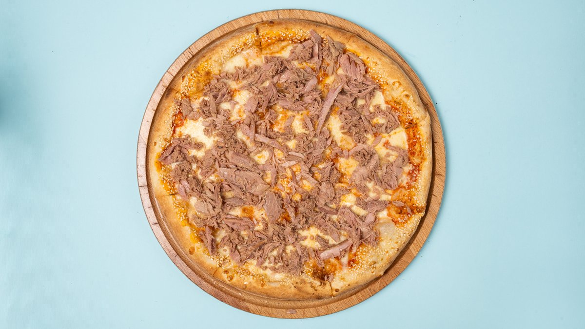 Tuna Pizza