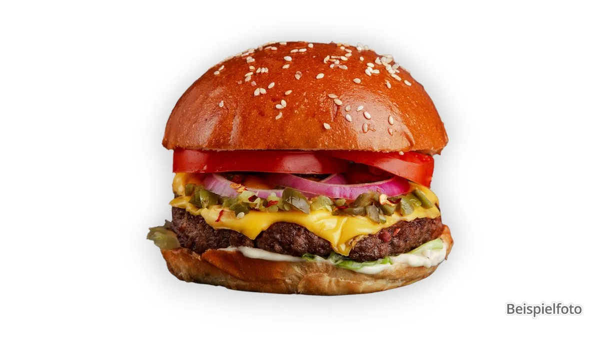 102. Chili Cheeseburger