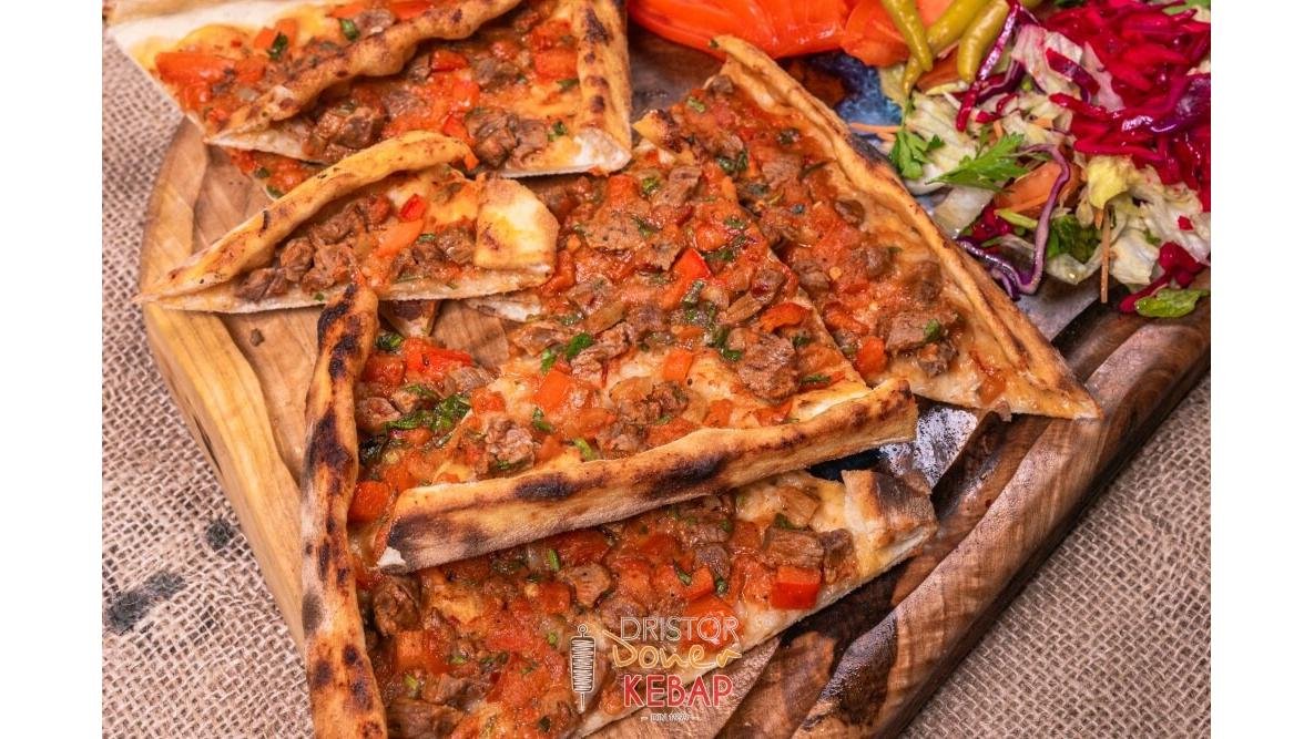 Pide cu carne de vită