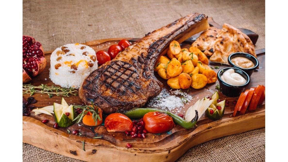 Tomahawk steak