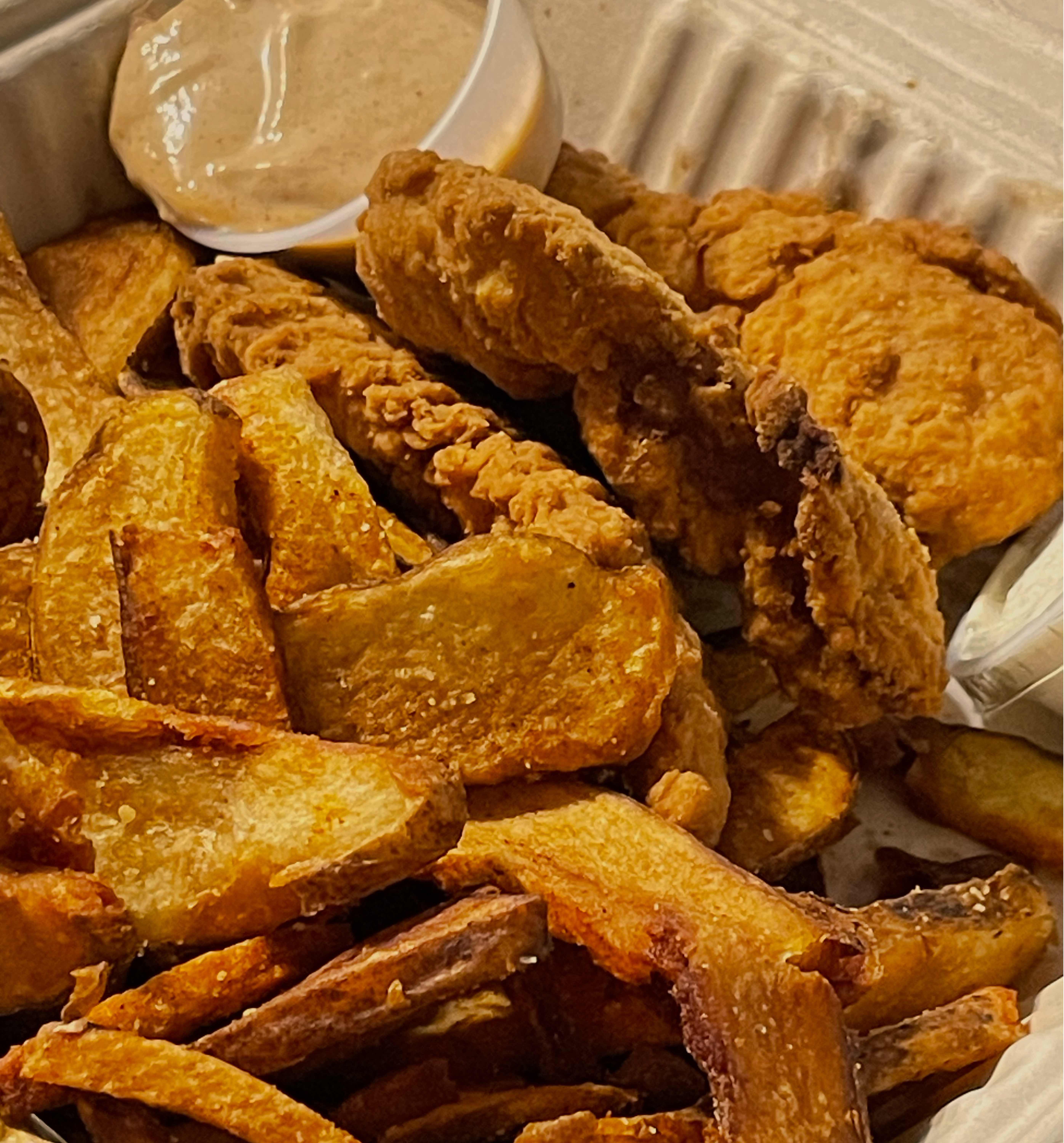 Chicken Strip Basket (3) w/ Fries