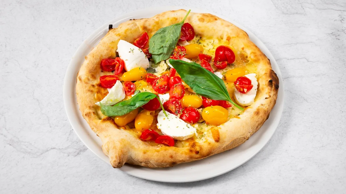 Pizza Caprese
