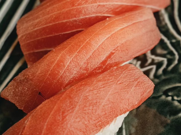 Maguro Nigiri