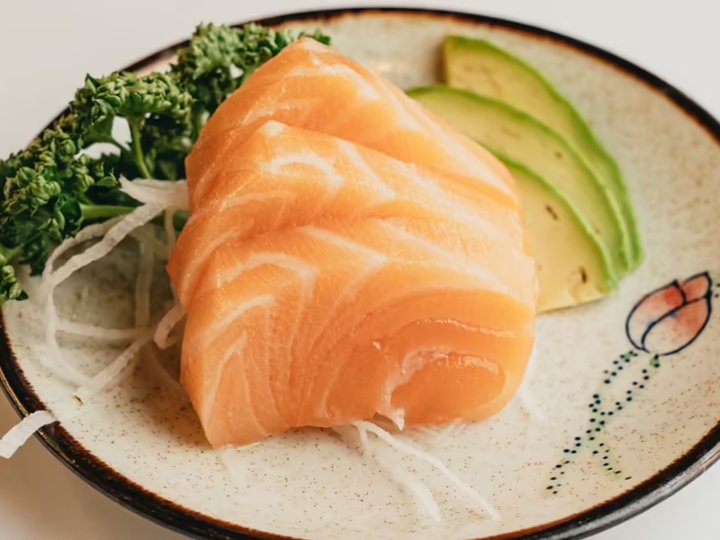 Sake Sashimi