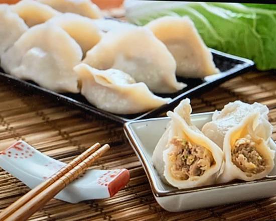 玉米猪肉水饺  Pork Dumpling with Corn