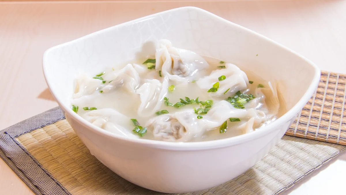 LE1# Leves dumpling csirkehússal