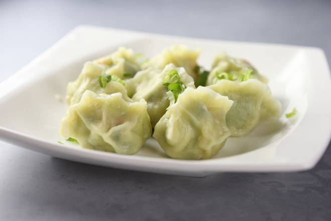B3.Fresh Shrimp and Leek Dumplings