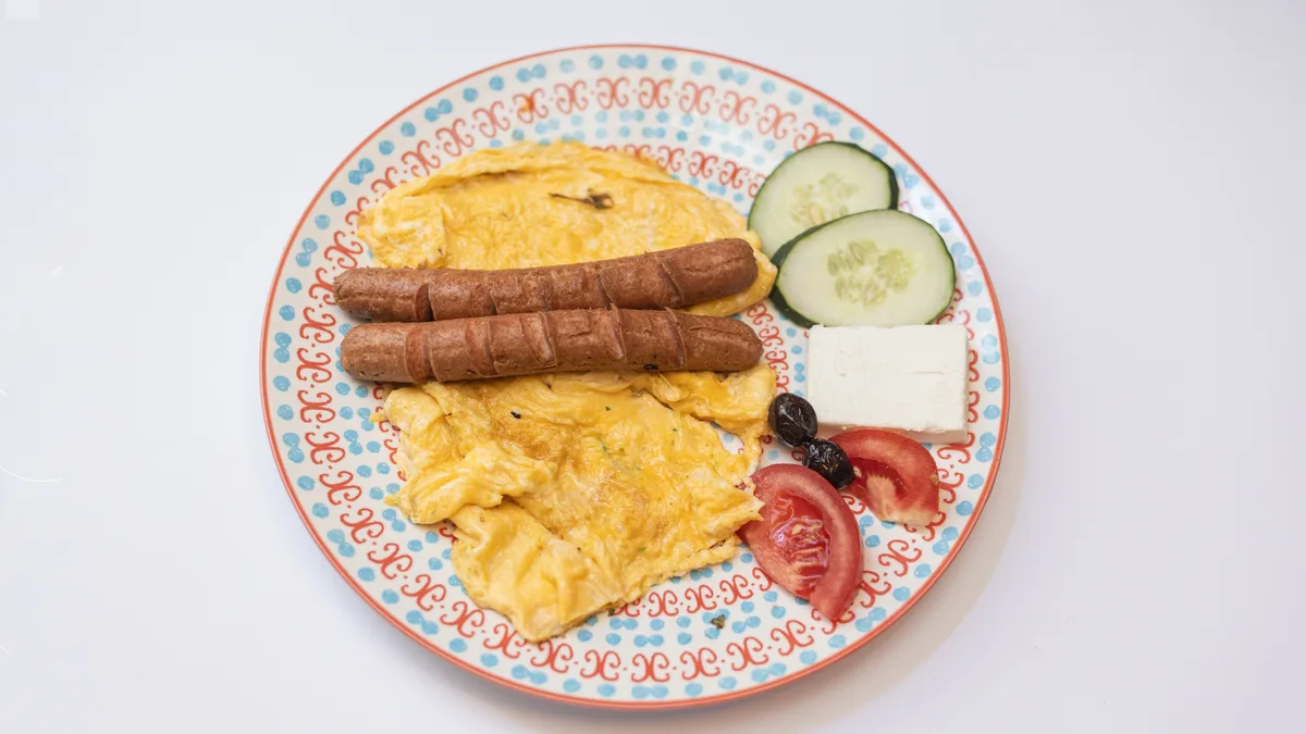 Omlet sa viršlama