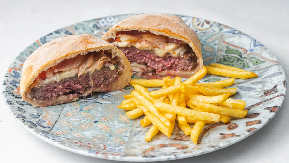 Capreze burger