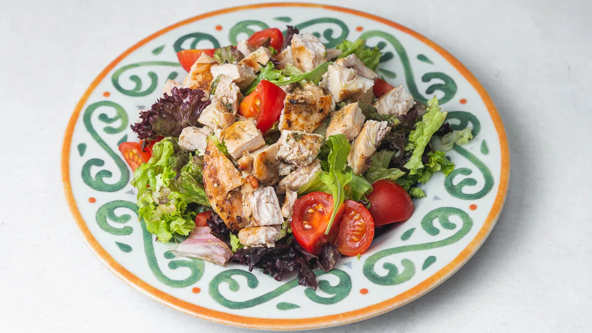 Craft pileća salata
