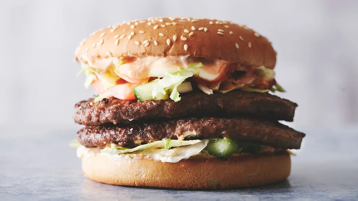 25. Dobbelt klassisk burger