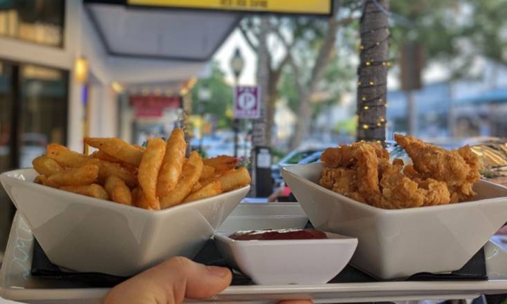Kid's Chicken Bites