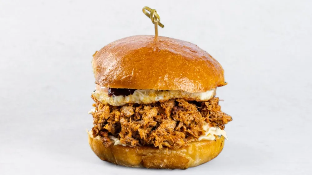 Dirty Harry burger s krompirčkom