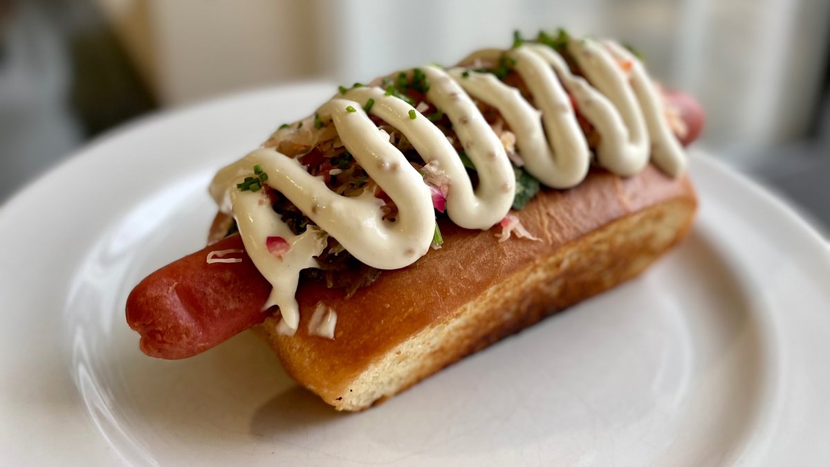 HOT DOG