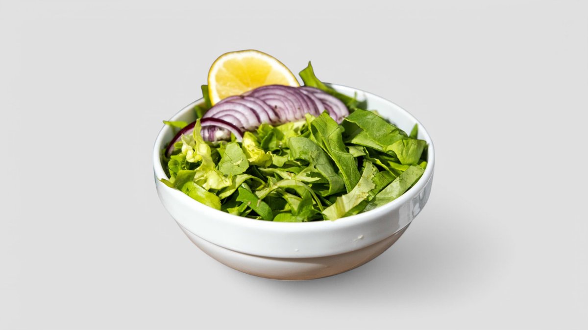 Salată verde cu lămâie