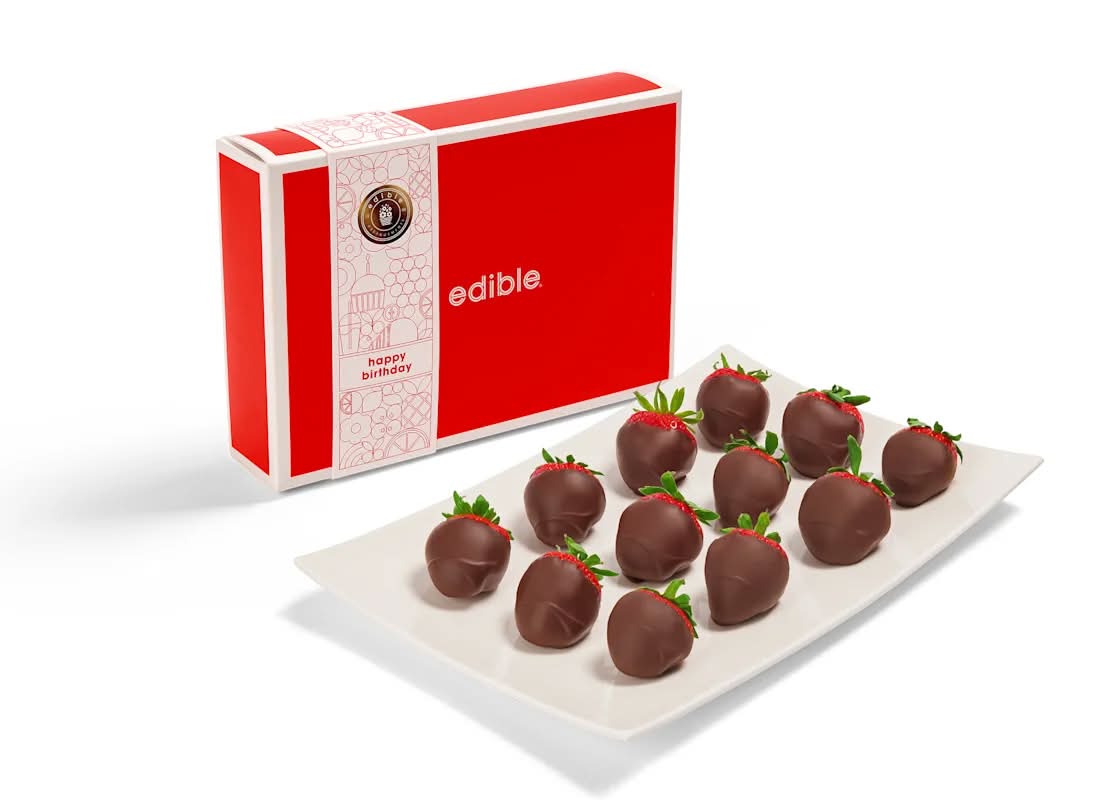 Chocolate Dipped Strawberries Box