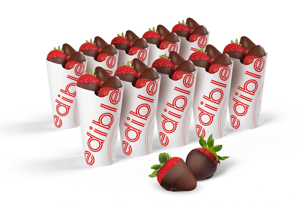Strawberry Dipped Fruit Cone Snack Bundle