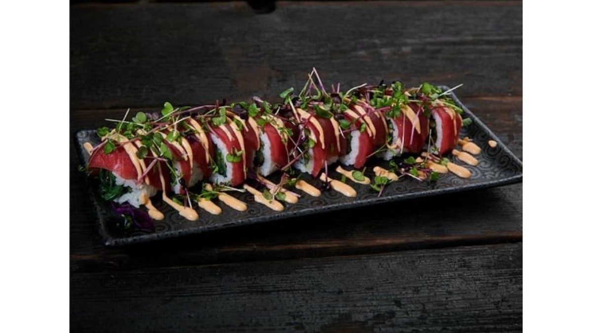 Maguro delight maki