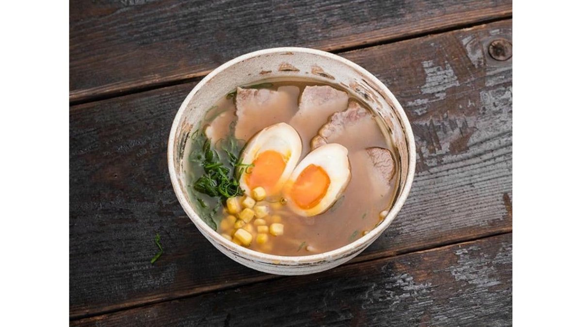 Shoyu ramen soup