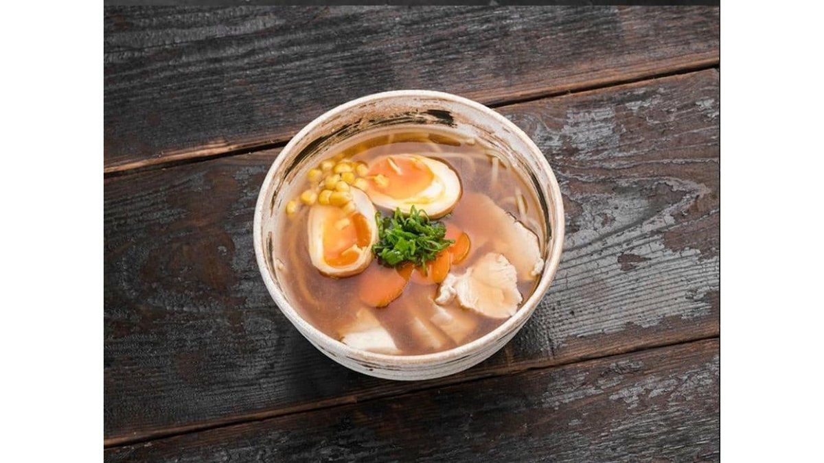 Tori shoyu ramen soup