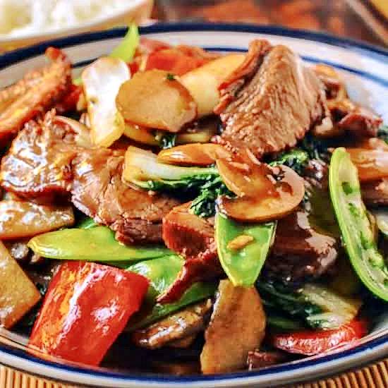 C15. Roast Pork with Mixed Vegetable