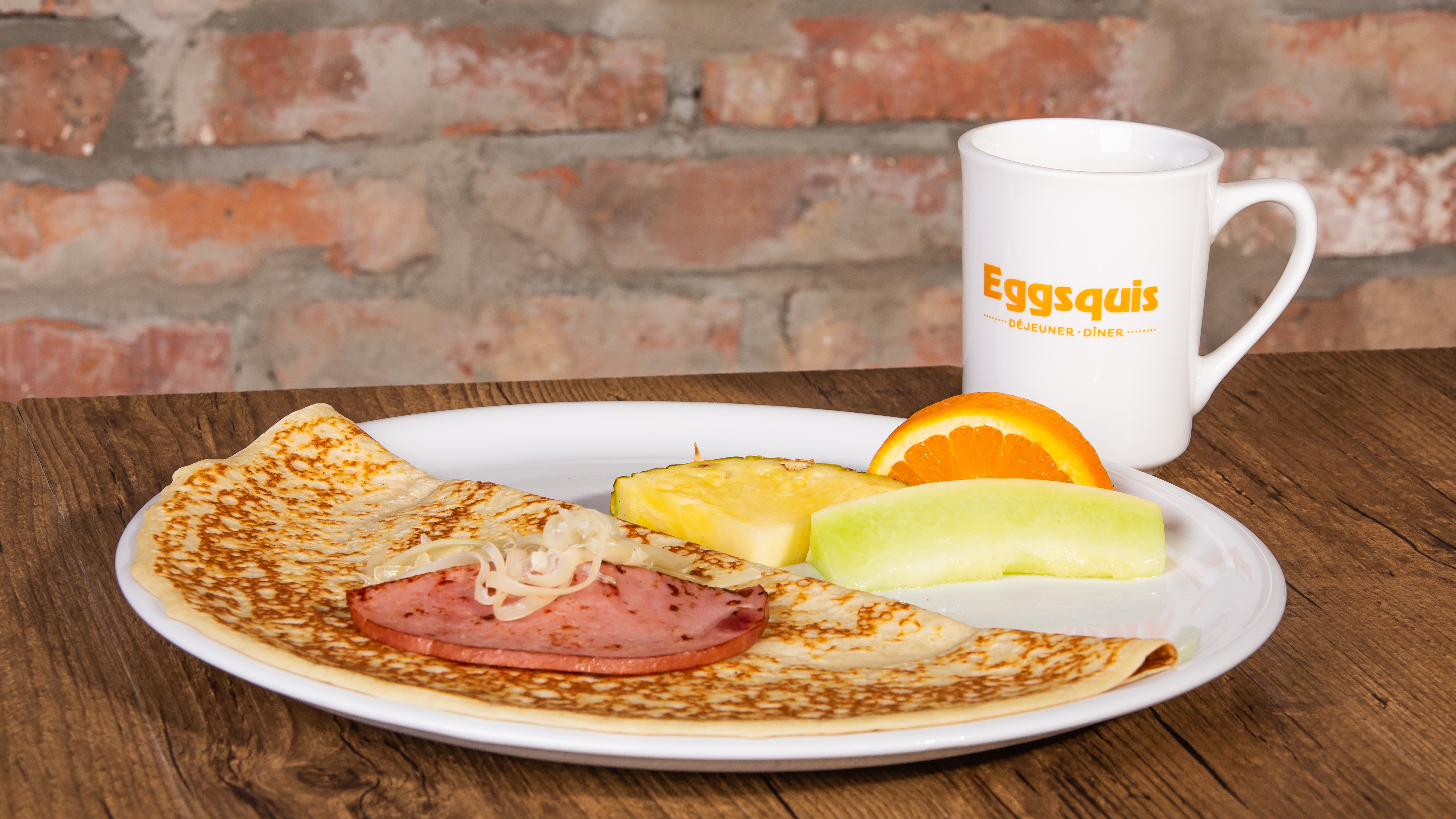 Crepe Jambon-suisse / Ham and Swiss Cheese crepe