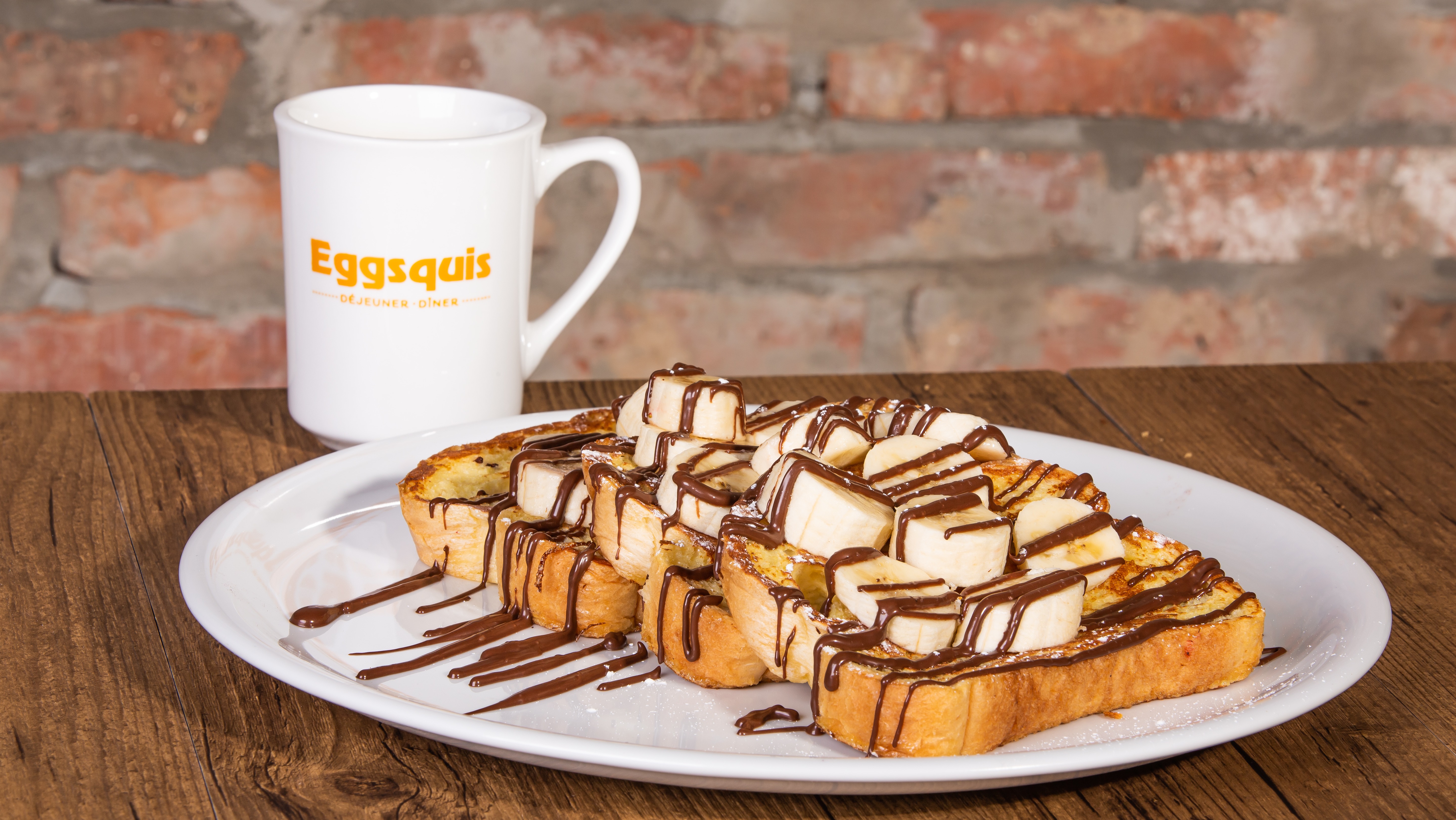 Pain doré Bananes et chocolat noisette /French Toast with  Bananas and Hazelnut Chocolate