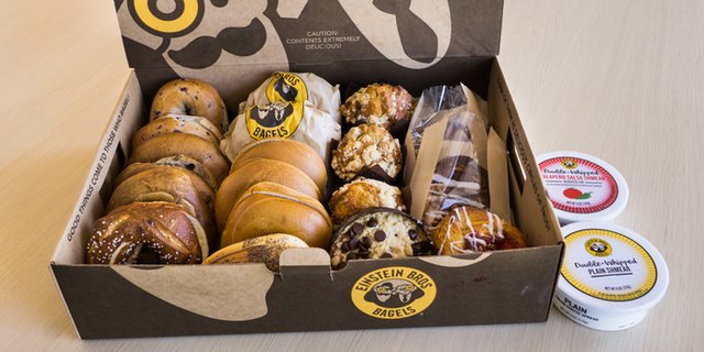 Mixed Bagels and Sweets Nosh Box