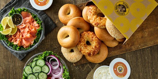 Traditional Nova Lox Salmon and Bagels Platter