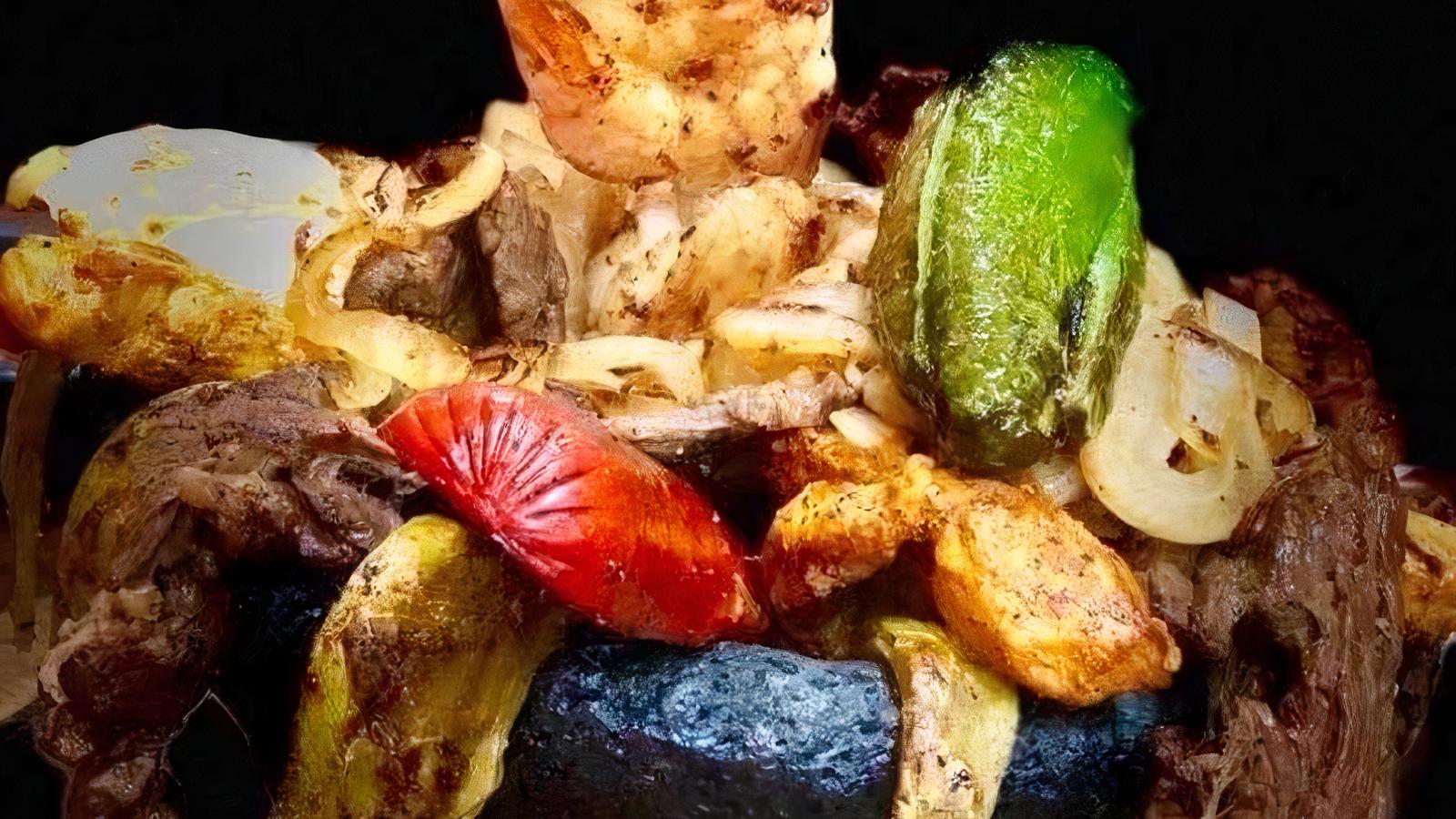Molcajete de El Charro / El Charro Molcajete
