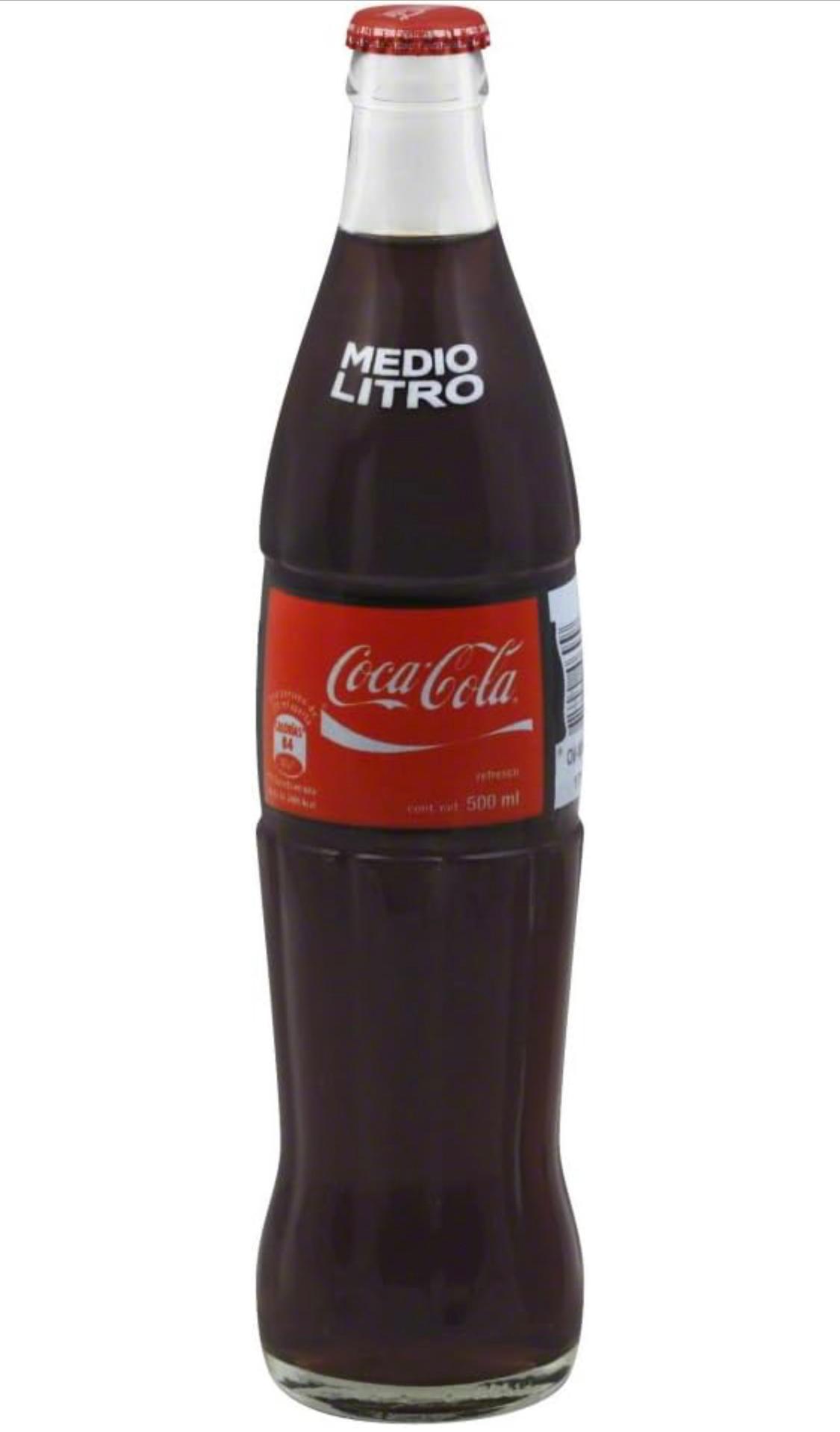 Refresco Importado 1/2 Litro / Imported Soda 1/2 Litre