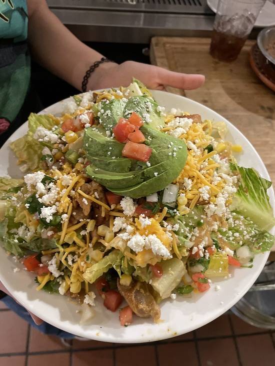 Chido Chipotle Salad