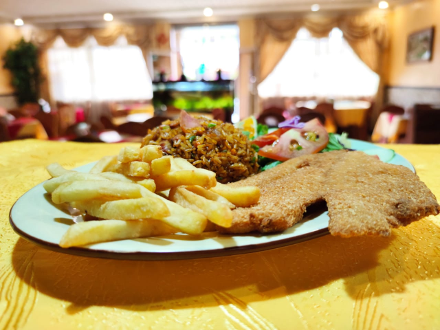 Filete de Pescado Arroz Cantonés
