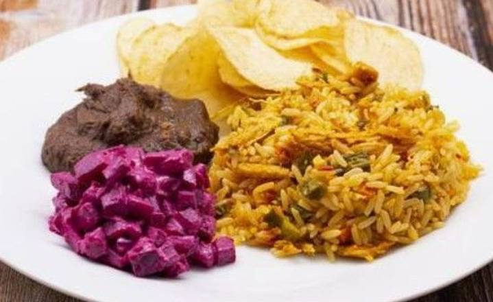 Arroz con Pollo